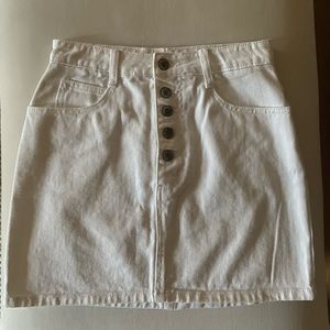 Cute trendy mini white denim skirt